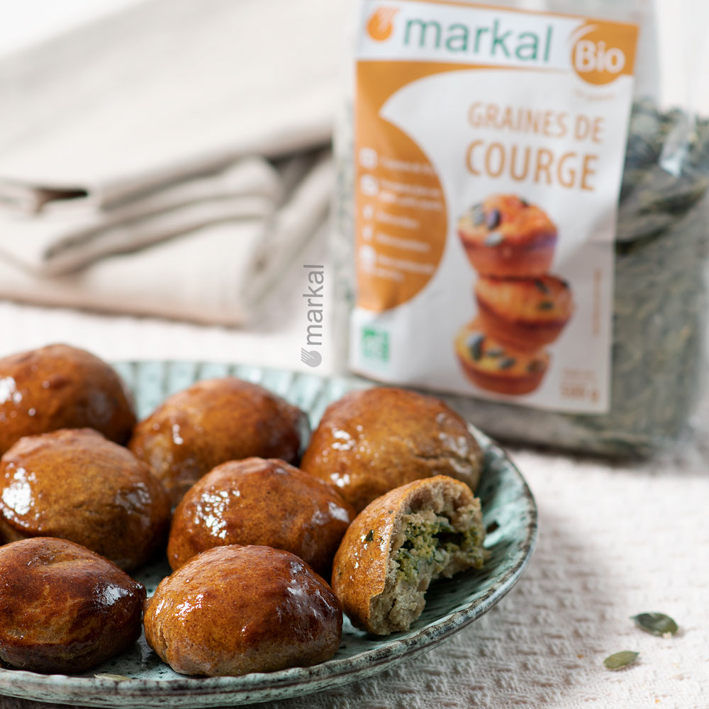 Bretzels-buns au pesto de basilic