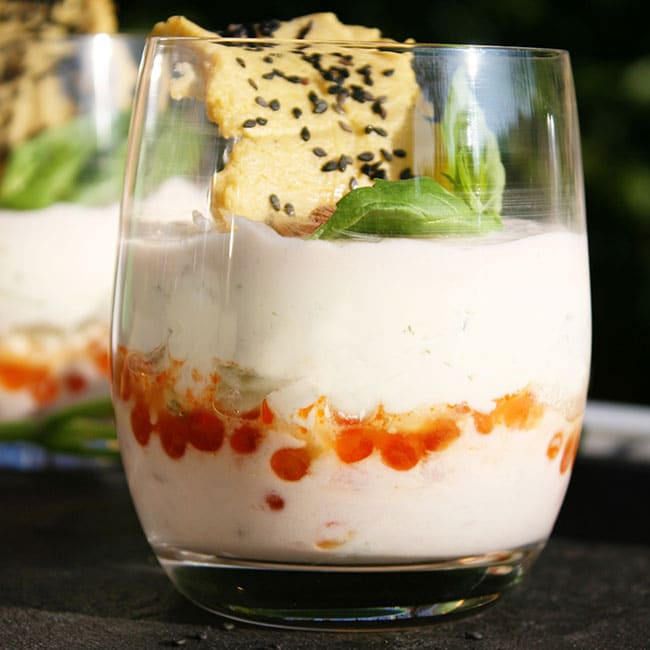 Mousseline de saumon, crème mascarpone et tuile au sésame
